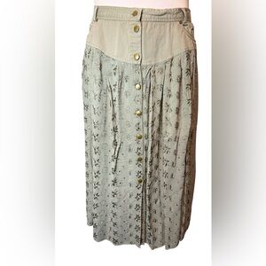 🍃 Together! Boho Embroidered Maxi Skirt – Sage Green – Size 18 (Fits 12/14) 🍃B4